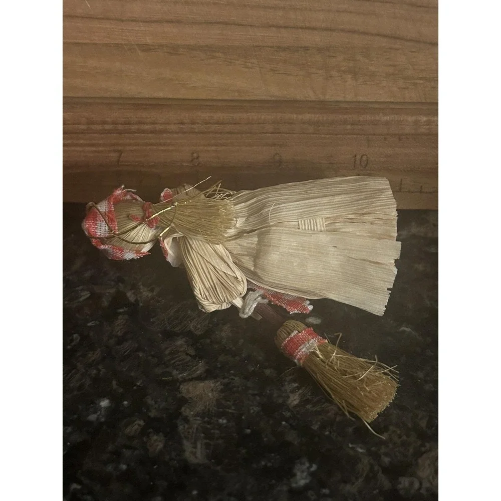 Corn Husk Ornaments Sweeping Woman Corn Husk Doll & Sweeping Mouse Lot Of 2